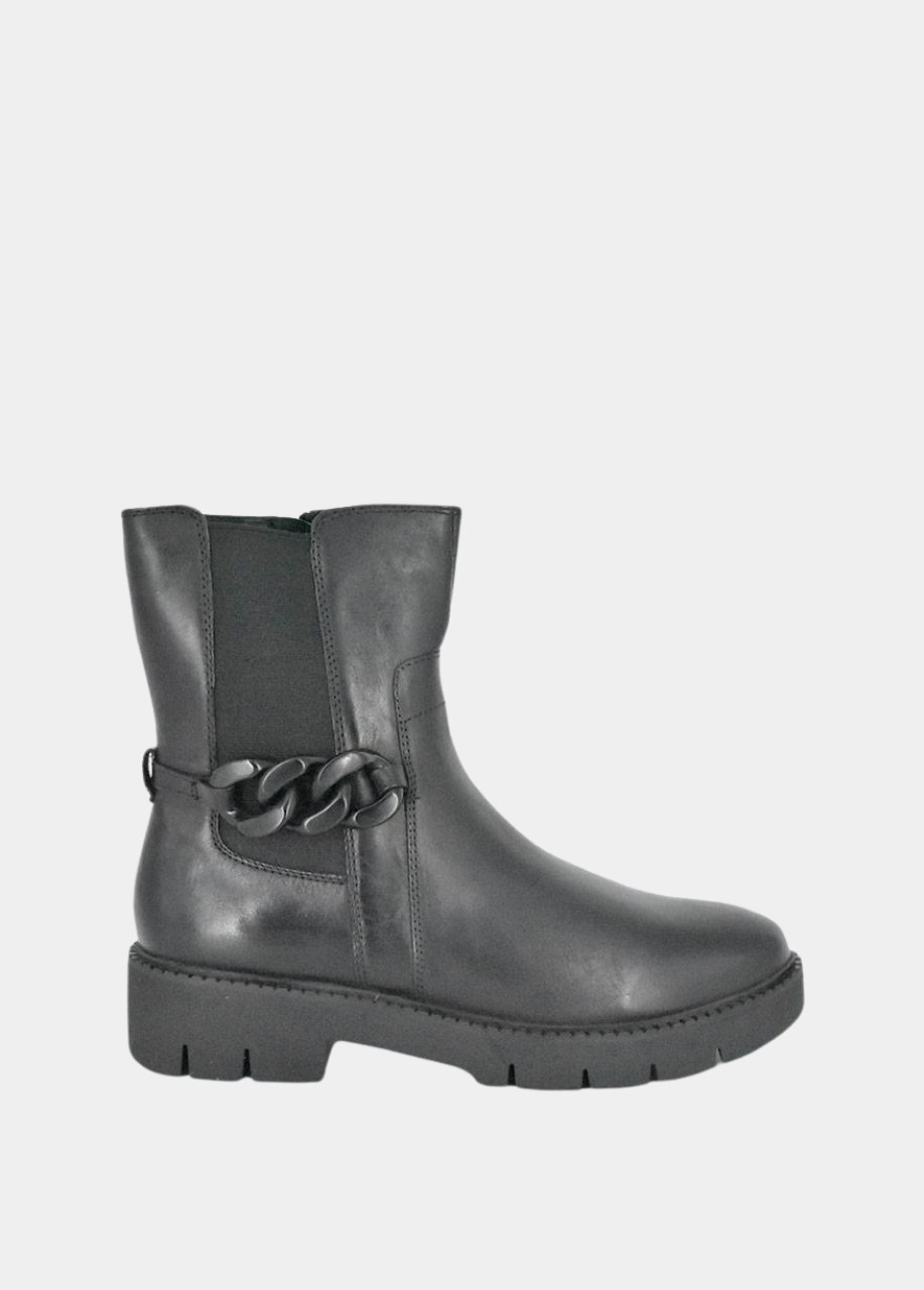 Tamaris Stylish Black Ankle Boots