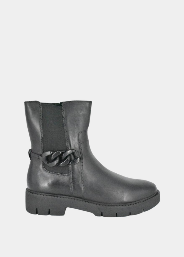 Tamaris Stylish Black Ankle Boots