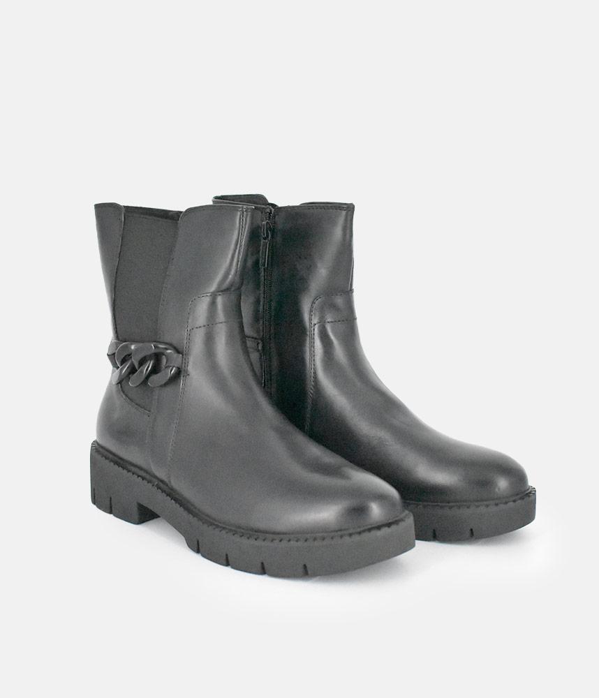 Tamaris Stylish Black Ankle Boots