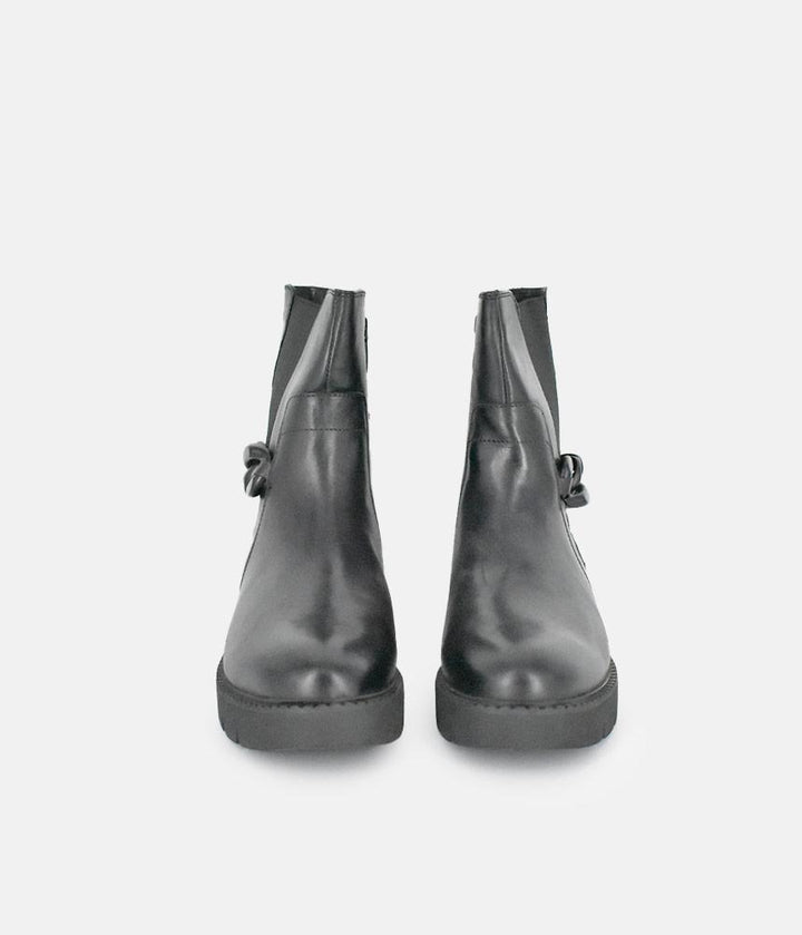 Tamaris Stylish Black Ankle Boots