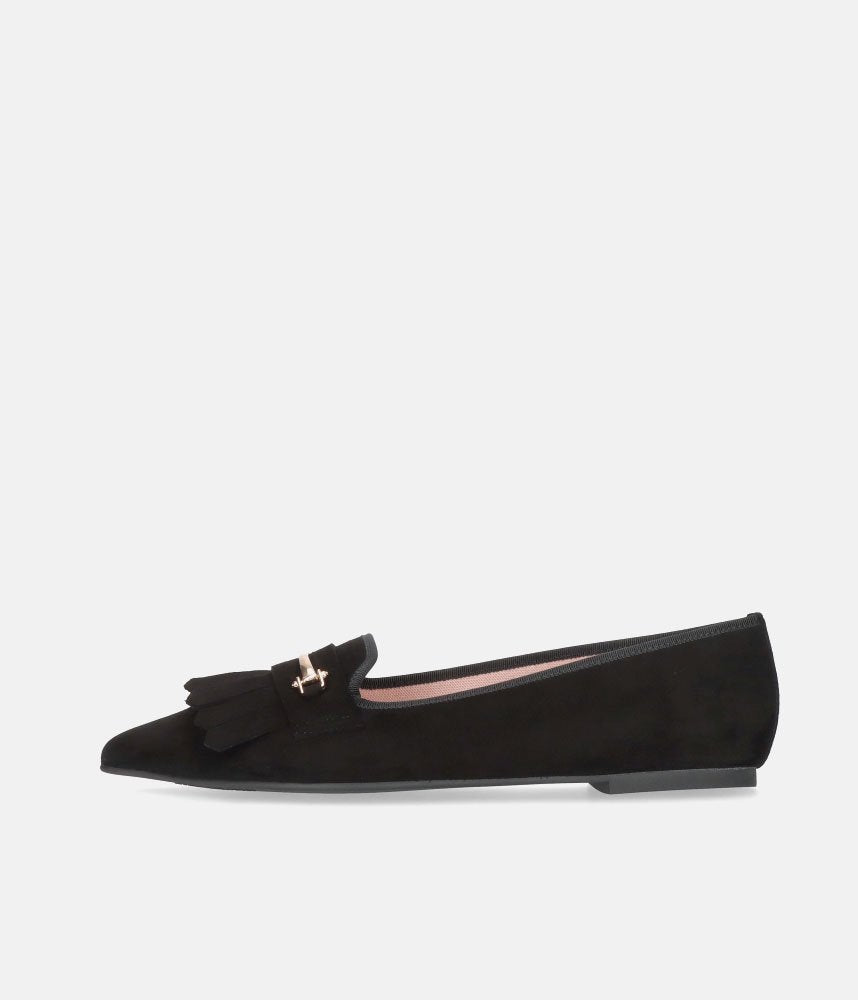 Pretty Ballerinas Stylish Black Pointy Toe Flats