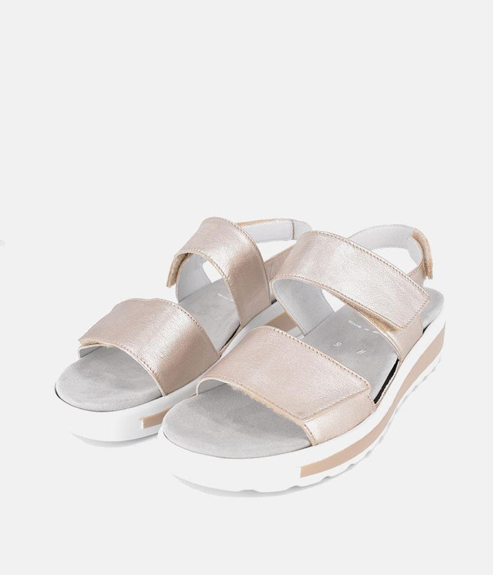 Semler Fashionable Quilted Wedge Sandals - Metallic Gold