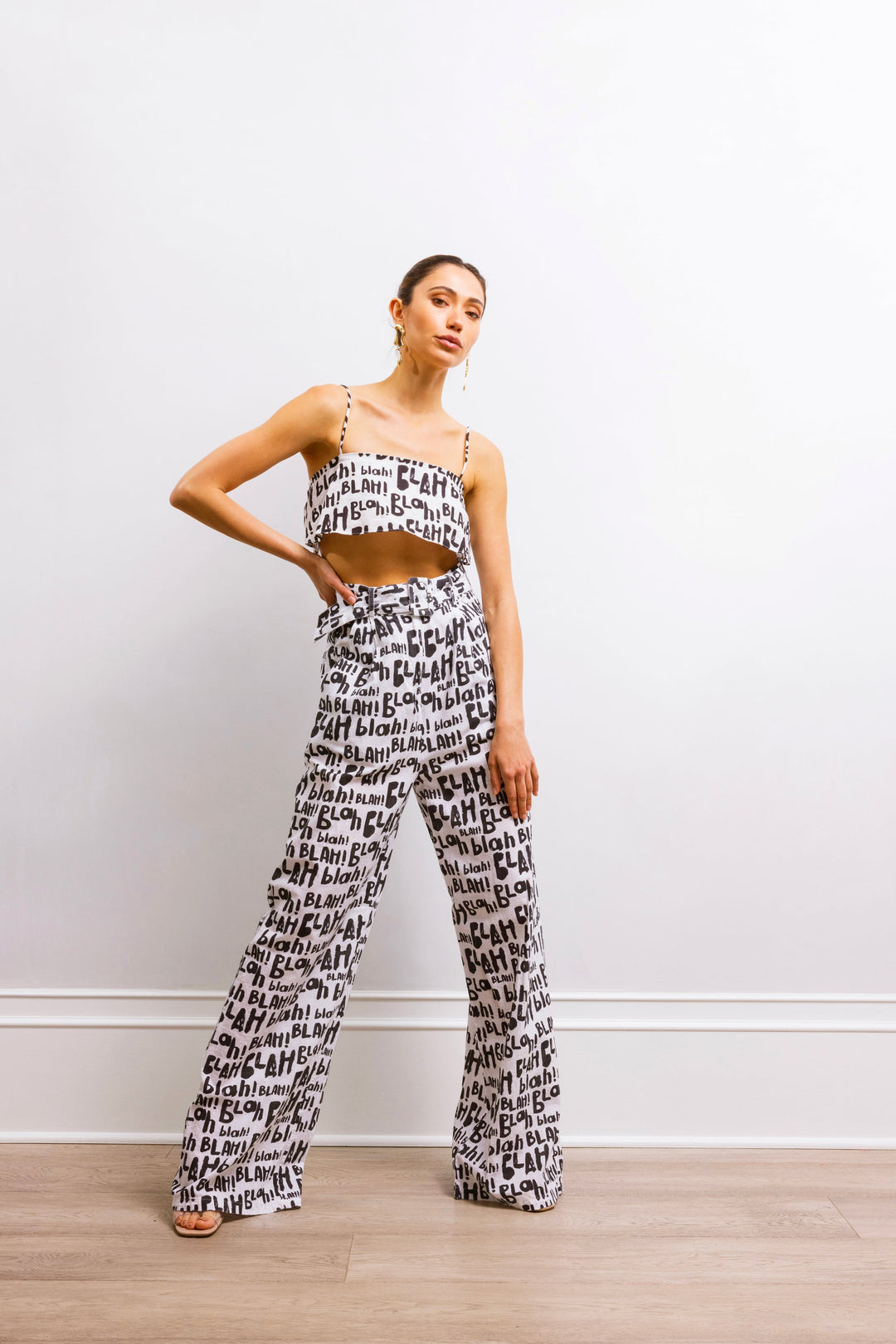 Strength of Her Linen Crop Top - Blah Blah Print