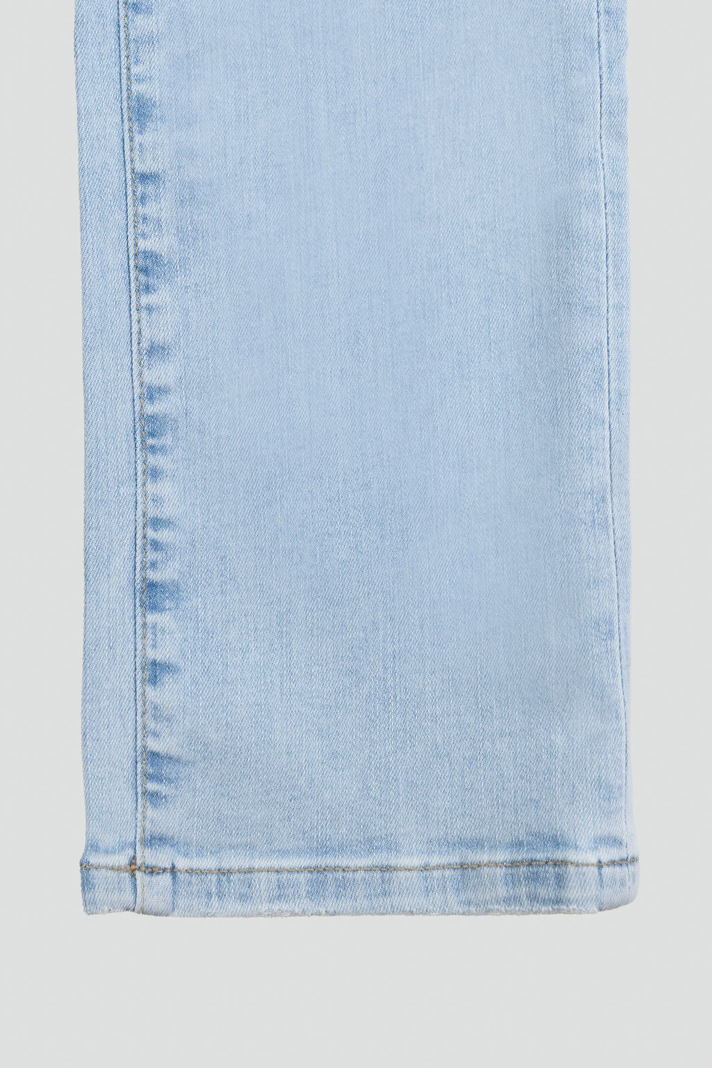 Stretchy Straight Jeans - Light Blue Wash