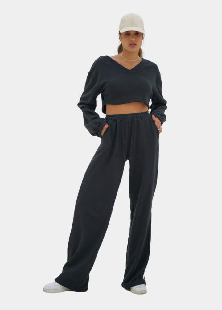 Extended Sleeve V-Neck Sweatshirt