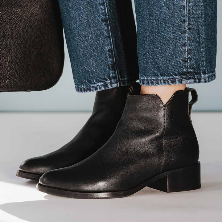 The Ali Ankle Boot - Black