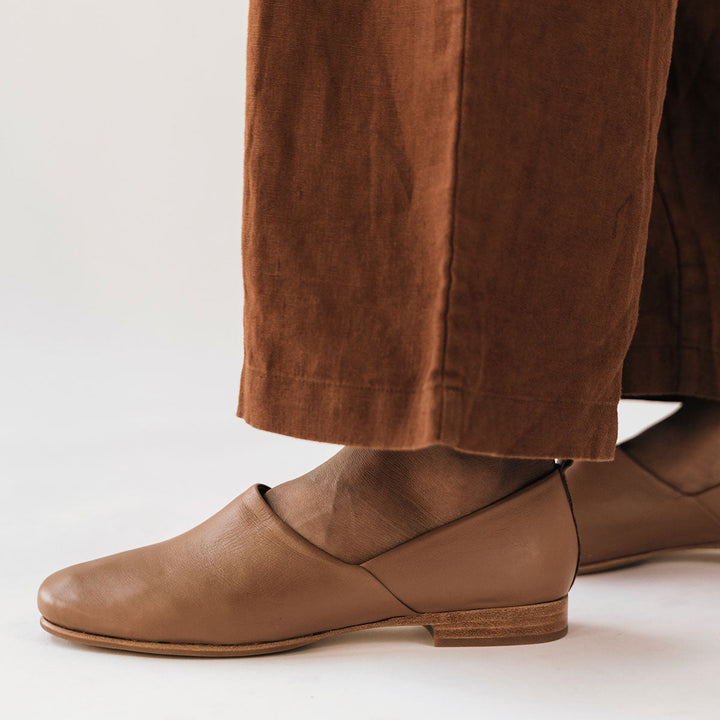 The At-Leisure Slip-On 2.0 - Praline