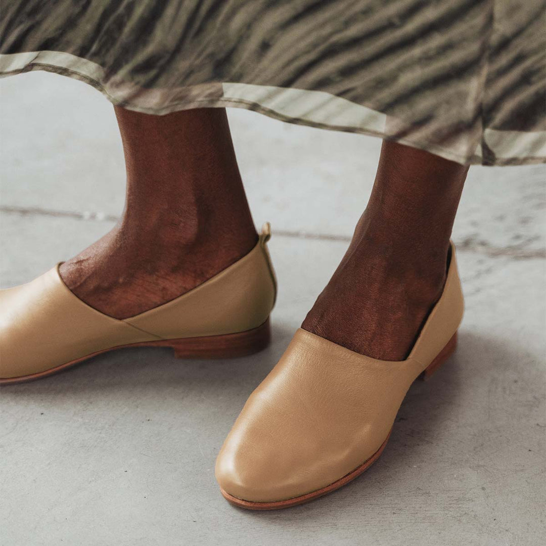The At-Leisure Slip-On 2.0 - Latte