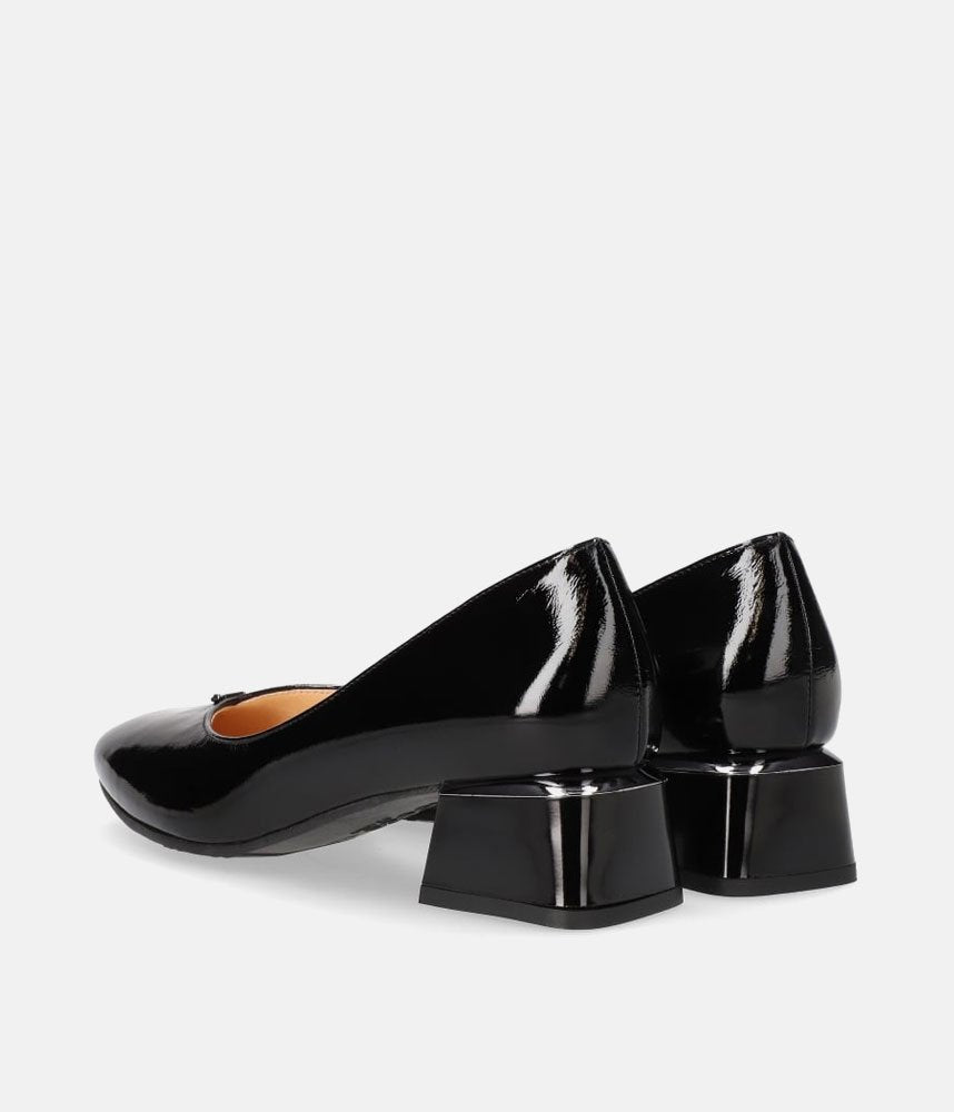Bioeco Elegant Patent Heels - Black