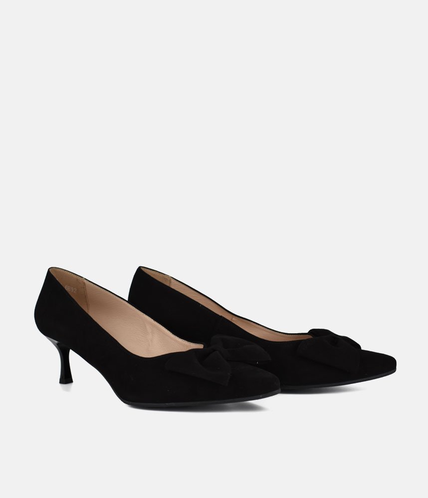 Bioeco Beautiful Suede Bow Heels - Black