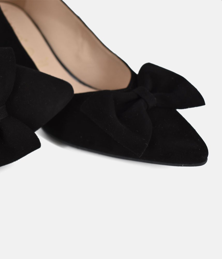 Bioeco Beautiful Suede Bow Heels - Black