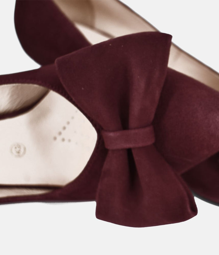 Bioeco Beautiful Suede Bow Heels - Burgundy