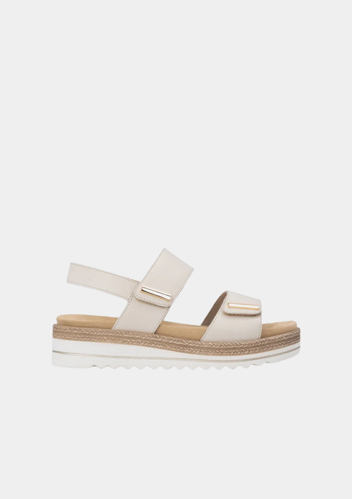 Remonte Versatile Wedge Sandal - Beige