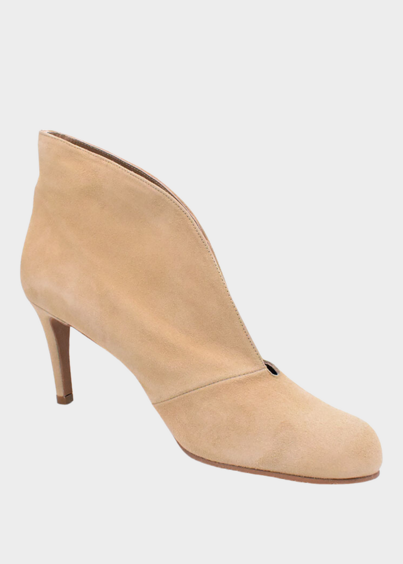 Elegant Beige Suede V Cut Heeled Shoe Boot