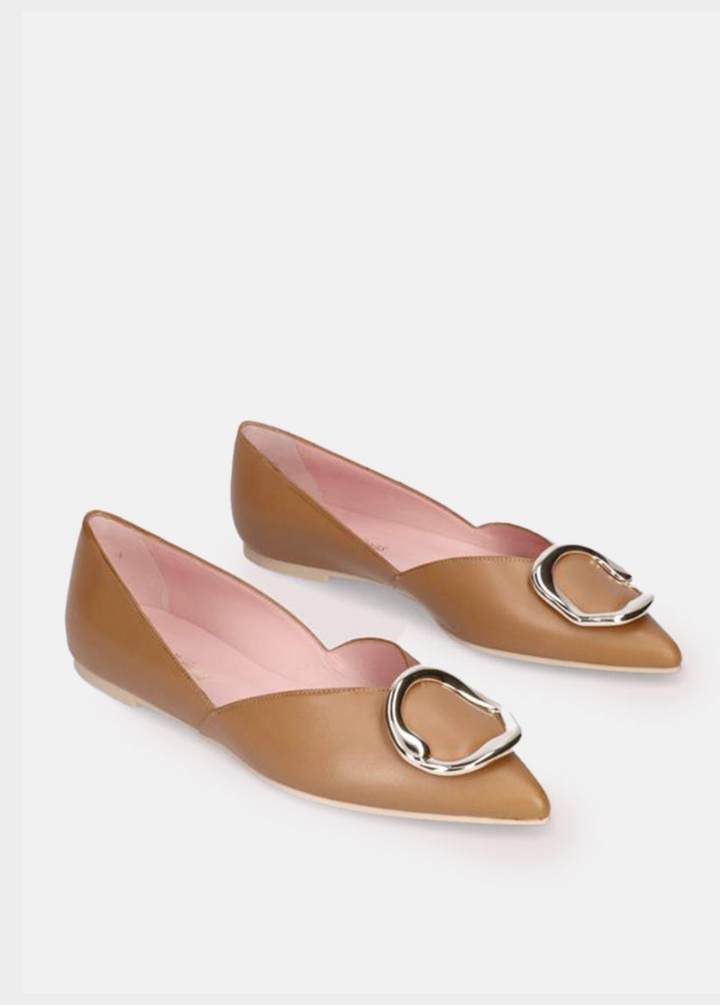 Pretty Ballerinas - Chic Brown Pointy Toe