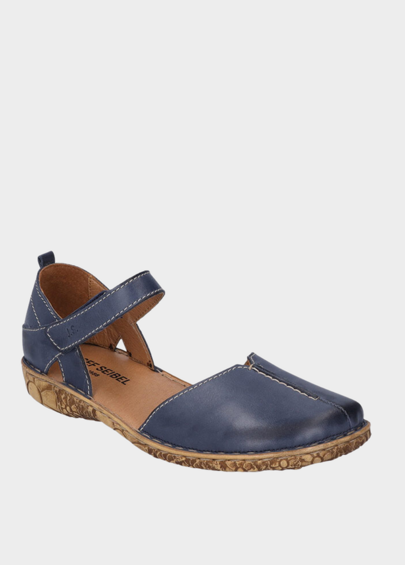 Josef Siebel Pretty Blue Closed Toe Sandal