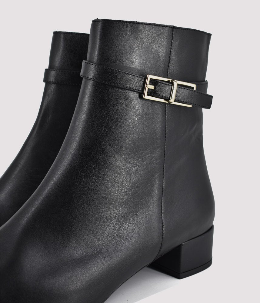 Dansi Classic Leather Ankle Boots - Black