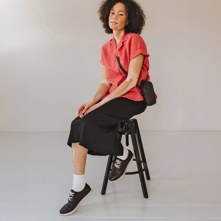 The Eyelet Sneaker - Black