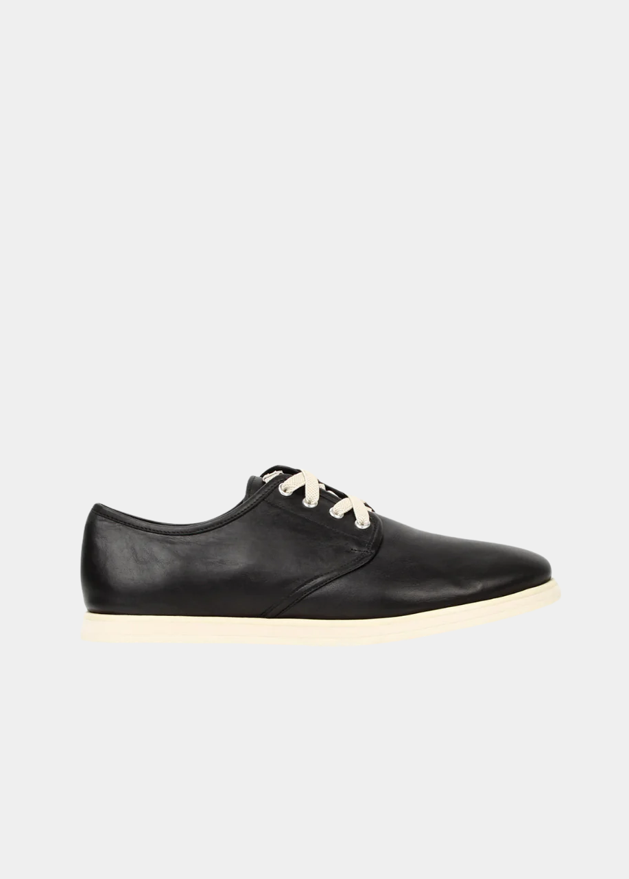 The Eyelet Sneaker - Black