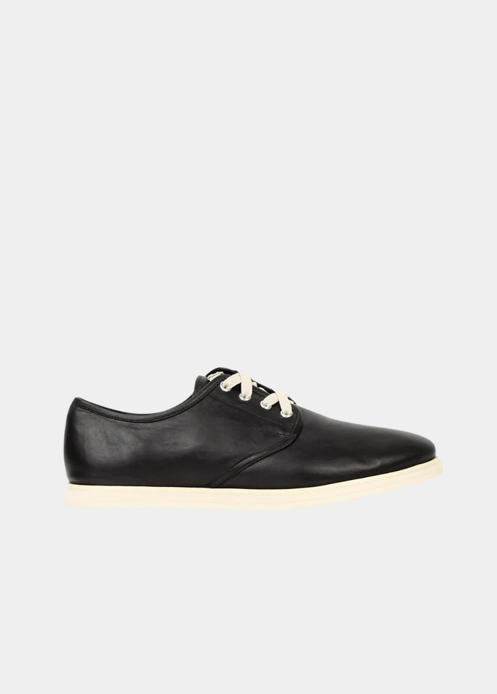 The Eyelet Sneaker - Black