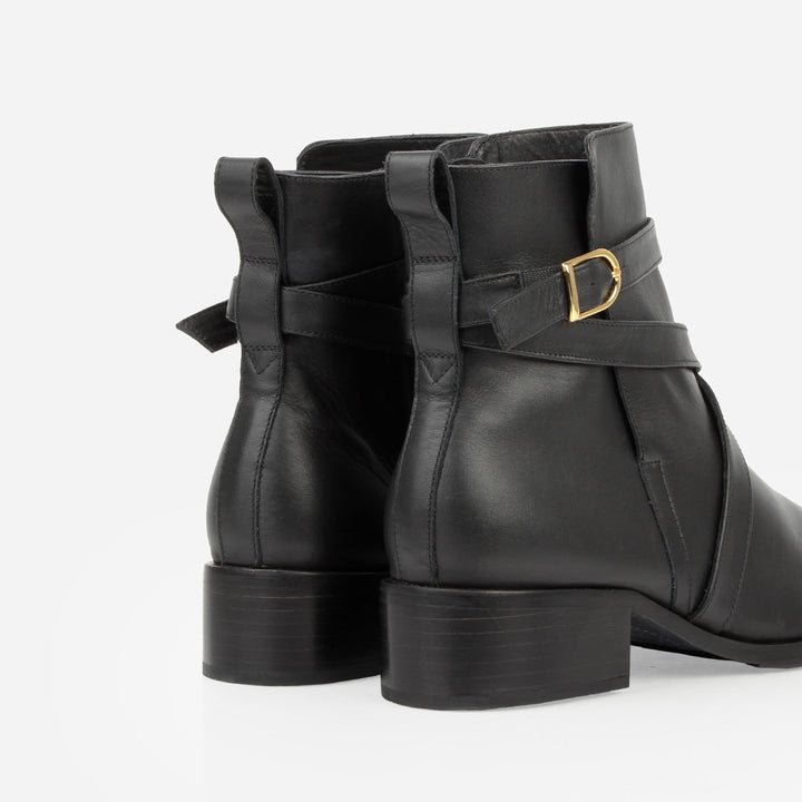 The Foothills Boot - Black