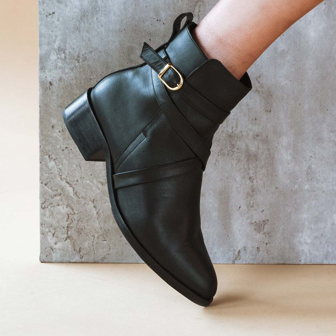 The Foothills Boot - Black