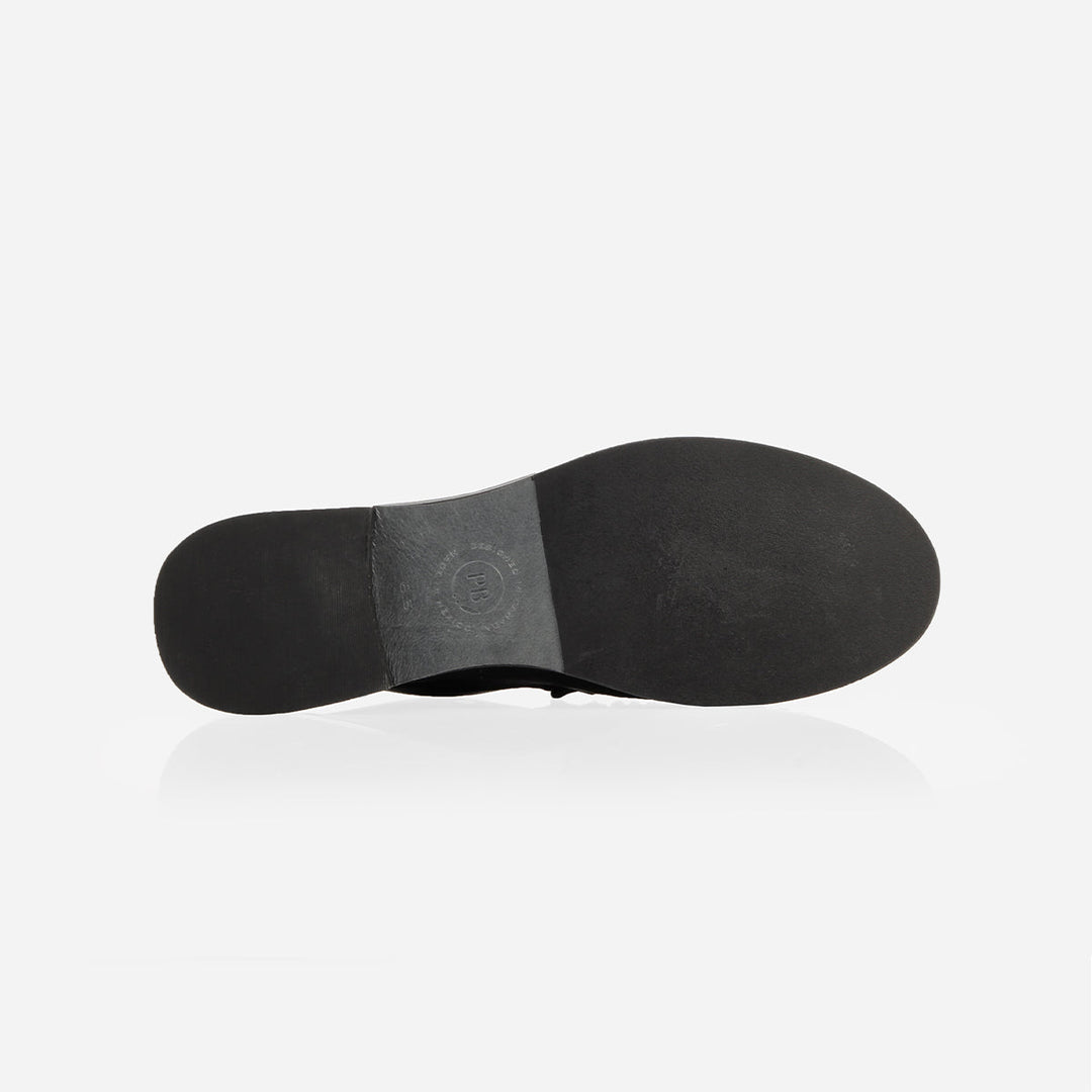 The Laid Back Loafer - Black