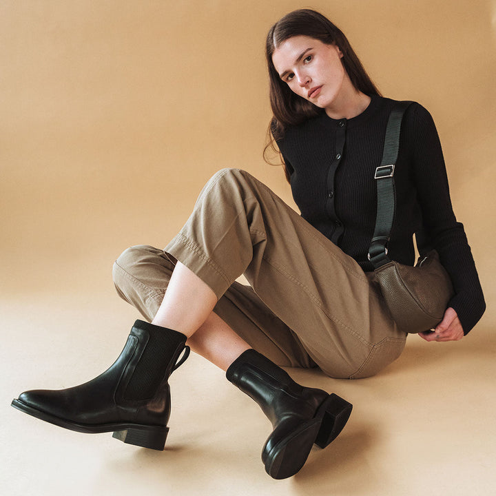 The Metro Chelsea Boot - Black