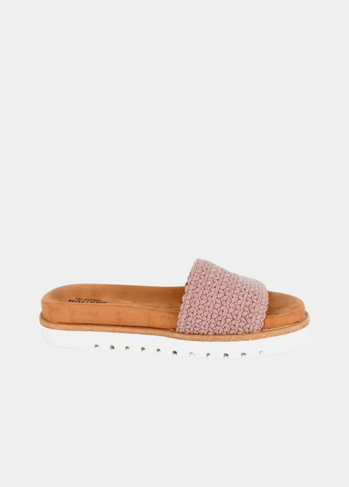 Mustang Comfortable Sandals -  Rose Pink