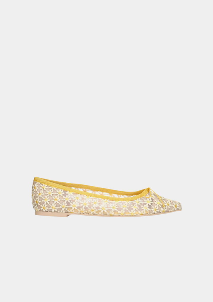 Pretty Ballerina Exquisite Daisy-Lace Sunshine Flats - Yellow