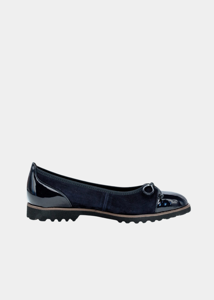 Gabor Stylish Navy Patent/Suede Ballerinas