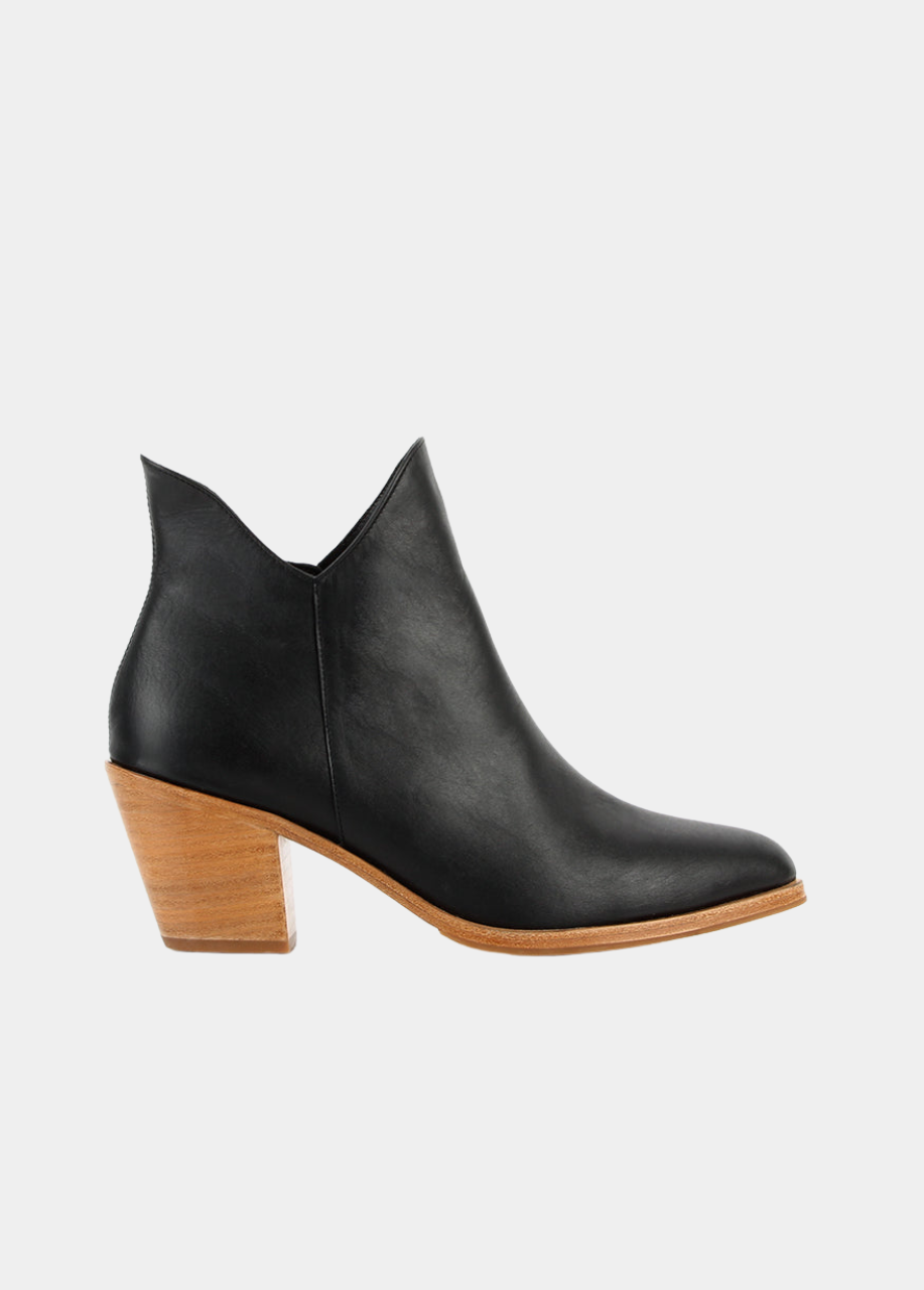 The Two Point Five Ankle Boot - Black Water Resistant