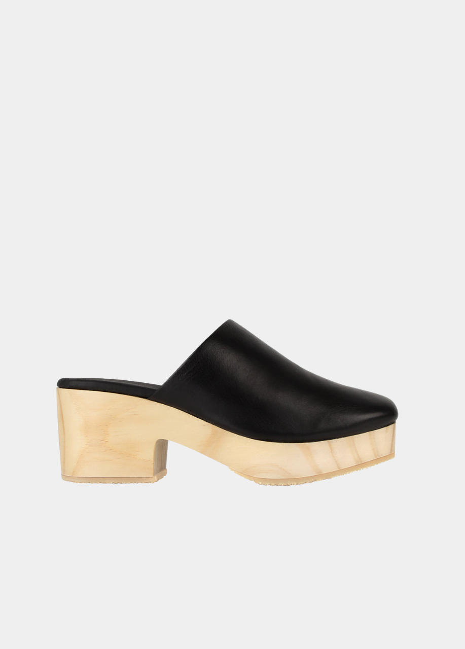 The West Coast Clog - Black
