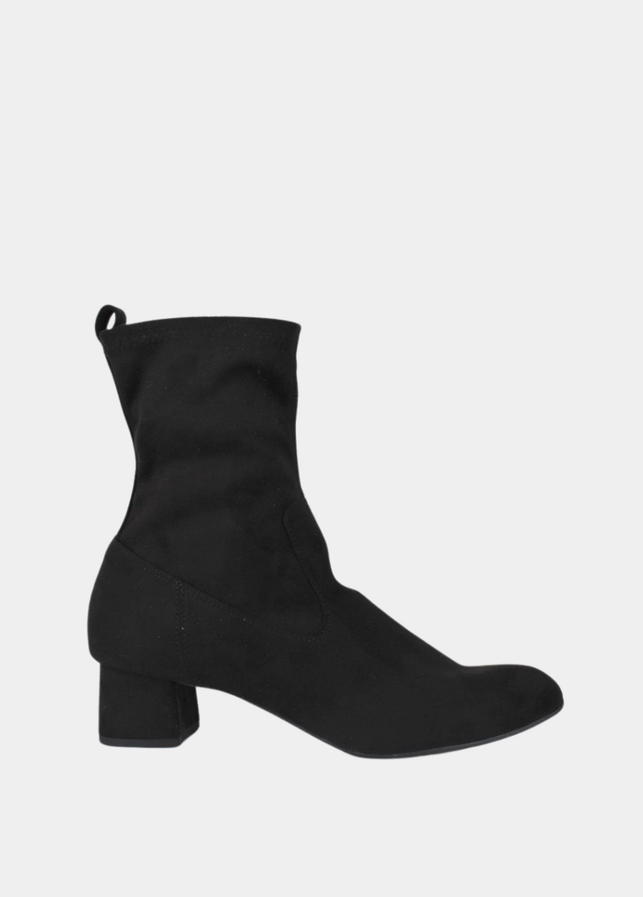 Pretty Ballerina Fabulous Black Patent Slingbacks – Tall Size Pretty Ballerina Fabulous Black Patent Slingbacks – Tall Size