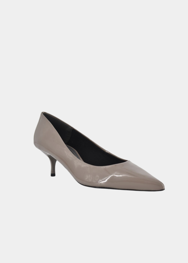 Belle & Lucy Chic Patent Kitten Heels - Grey