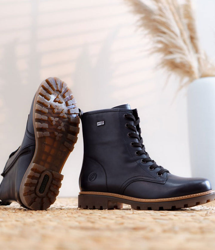 Remonte Fashionable Combat Boots - Navy