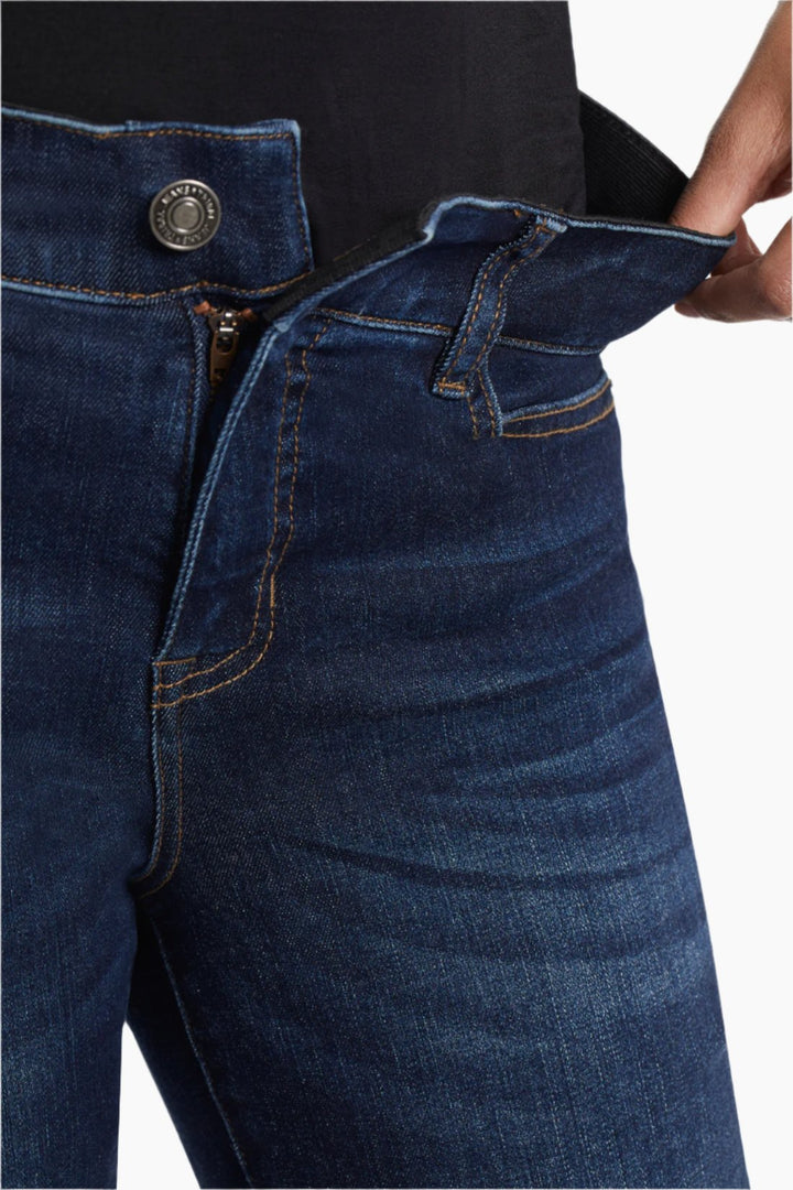 Sophia Curvy Straight Leg Jeans