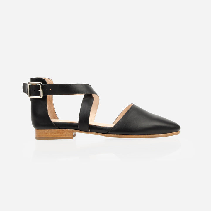 The Strappy Sandal - Black