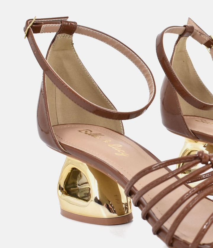 belle-lucy2783139-oversize-footwear-43eu-44eu-45eu-02.jpg