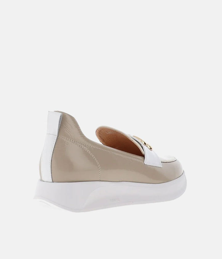 Bioeco Smart Beige Patent Casual Loafers