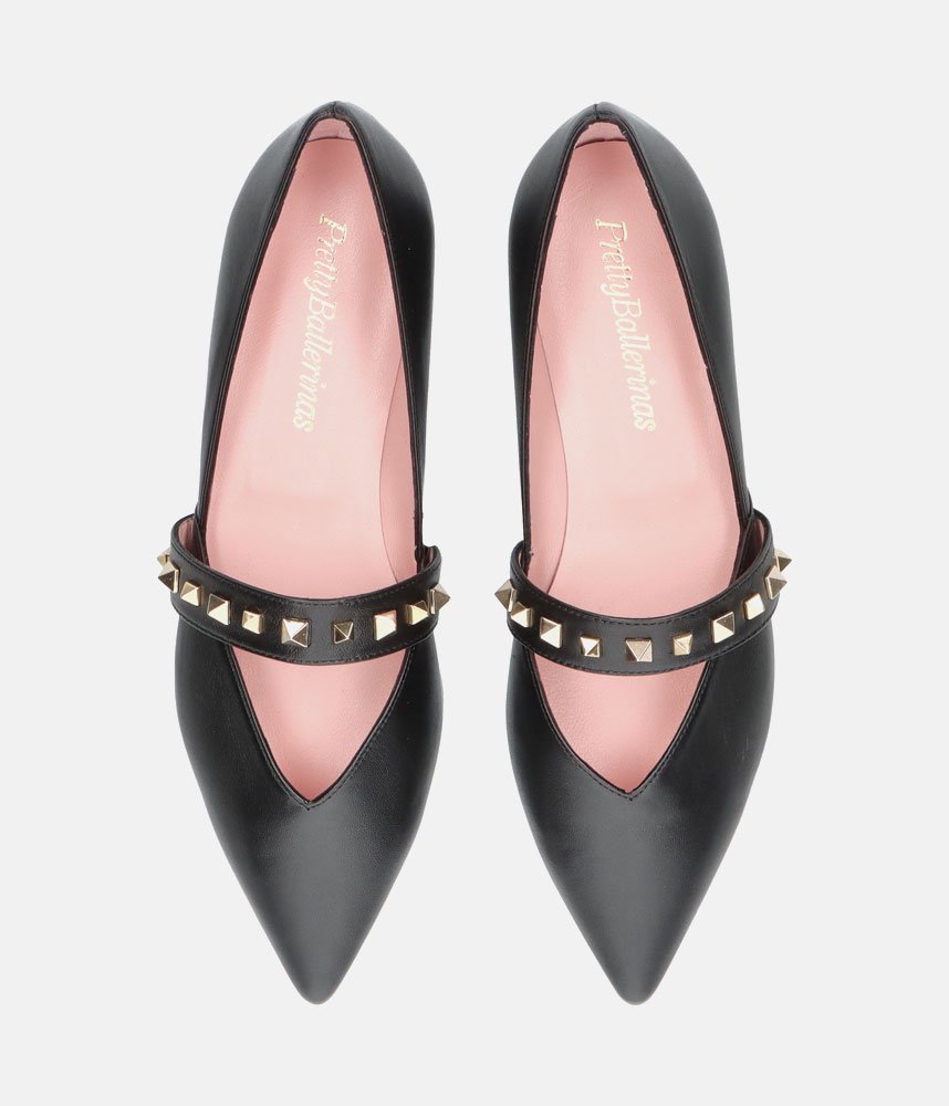 Pretty Ballerinas Dressy Black Pointy Toe Flats