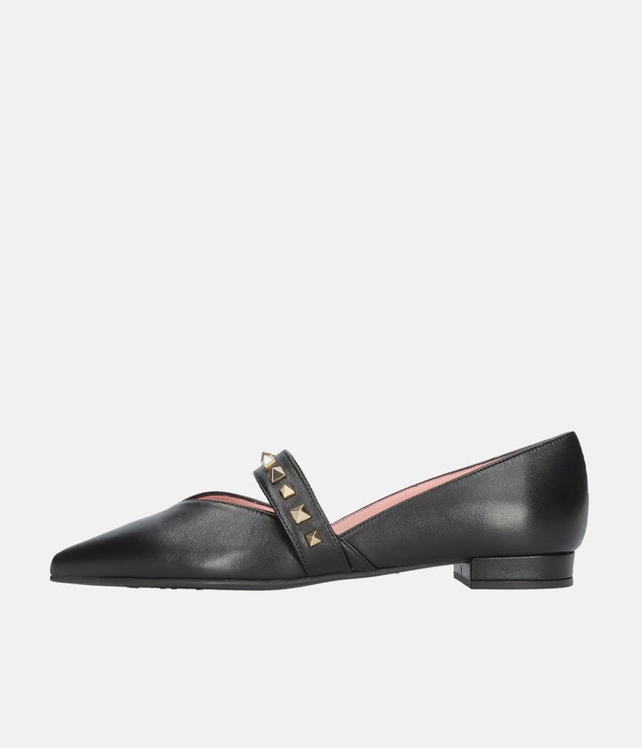 Pretty Ballerinas Dressy Black Pointy Toe Flats