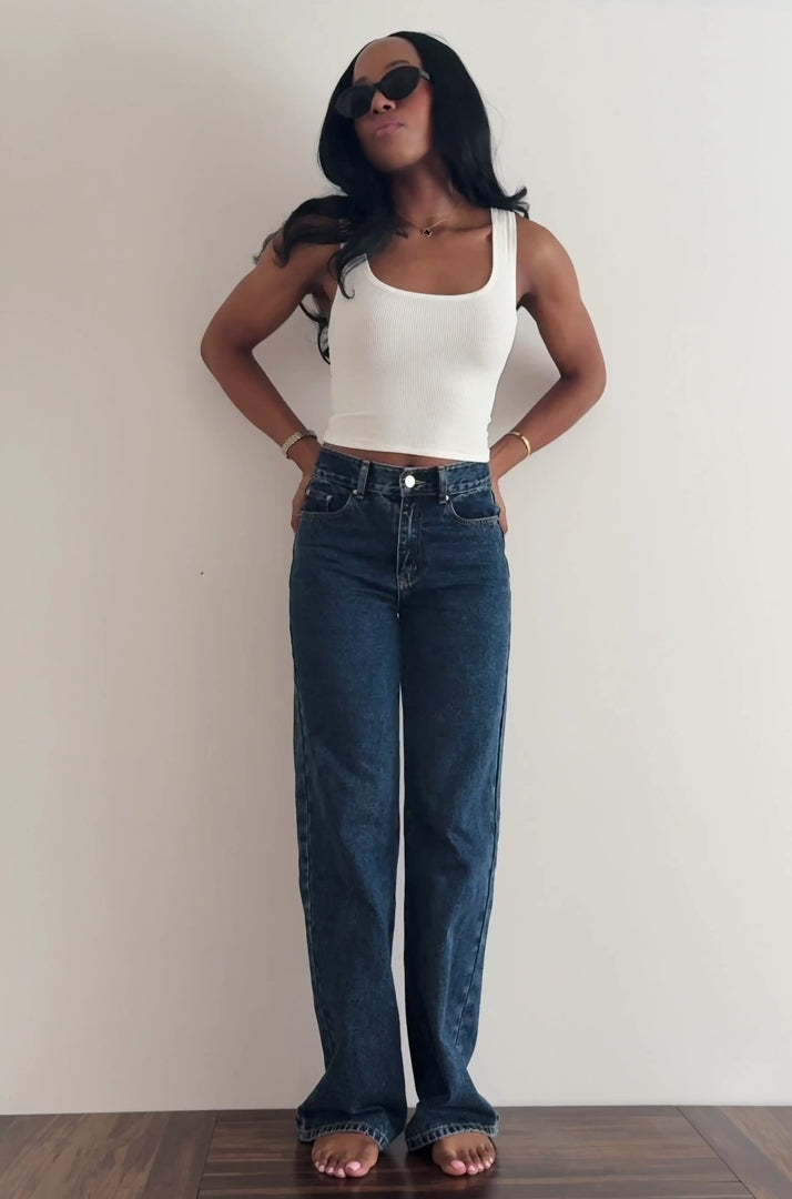 The Core Jeans - Dark Wash