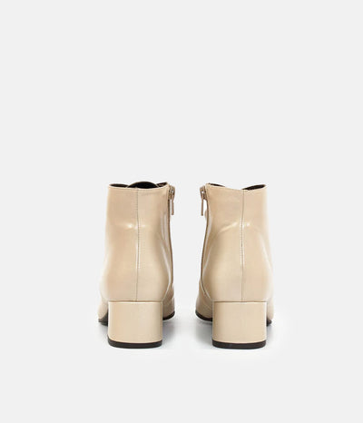 Brenda Zaro Stylish Beige Ankle Boots