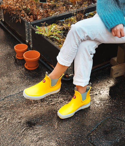 Stylish HAI LOW Yellow Rubber Boots