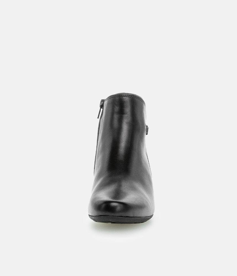 Gabor Chic Black Ankle Boots