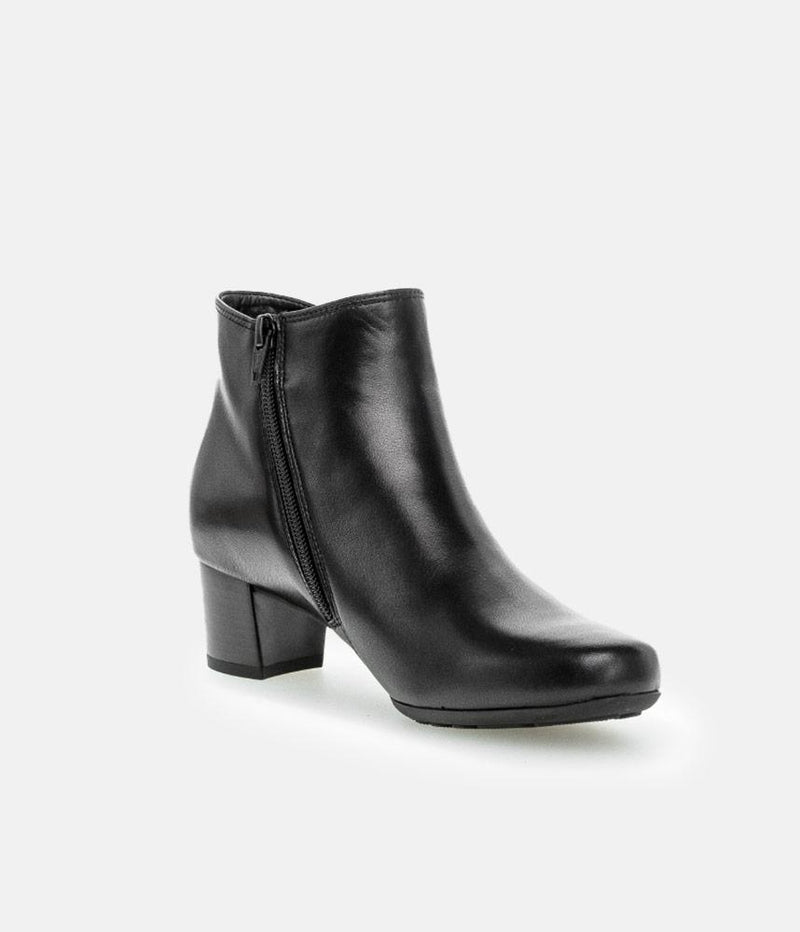 Gabor Chic Black Ankle Boots
