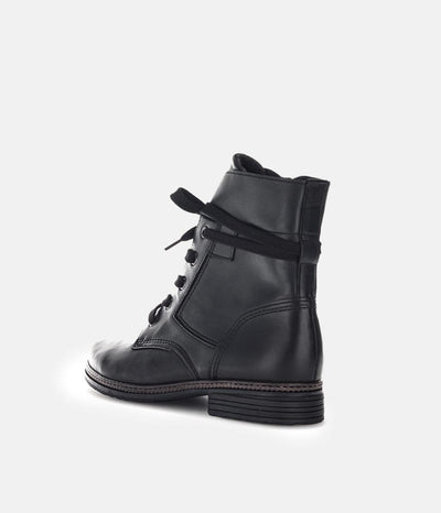 Gabor Stylish Black Ankle Boots