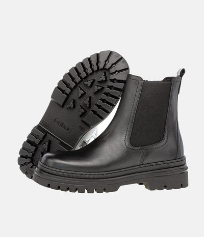 Gabor Fashionable Black Chelsea Style Ankle Boots