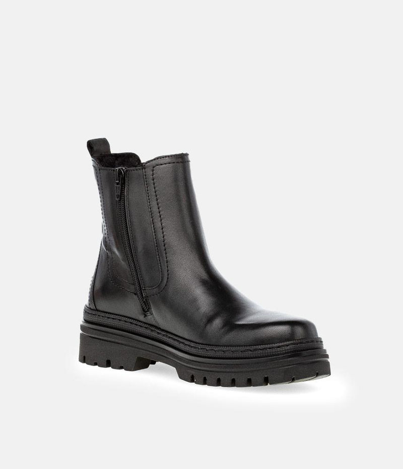 Gabor Fashionable Black Chelsea Style Ankle Boots